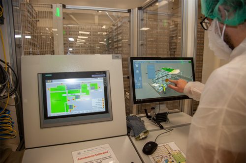 02_Kran_in_der_Korblogistik_768x510 Die Korblogistik wird mittels der Software OneBase®MFT durchgeführt und kontrolliert.